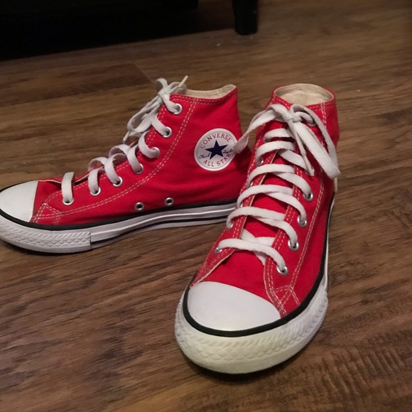 Red high top converse - Picture 3 of 4
